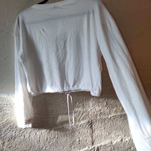 Popular Sports Betty Boop Graphic Long Sleeve Distressed Cropped T-Shirt Size L - Picture 9 of 10